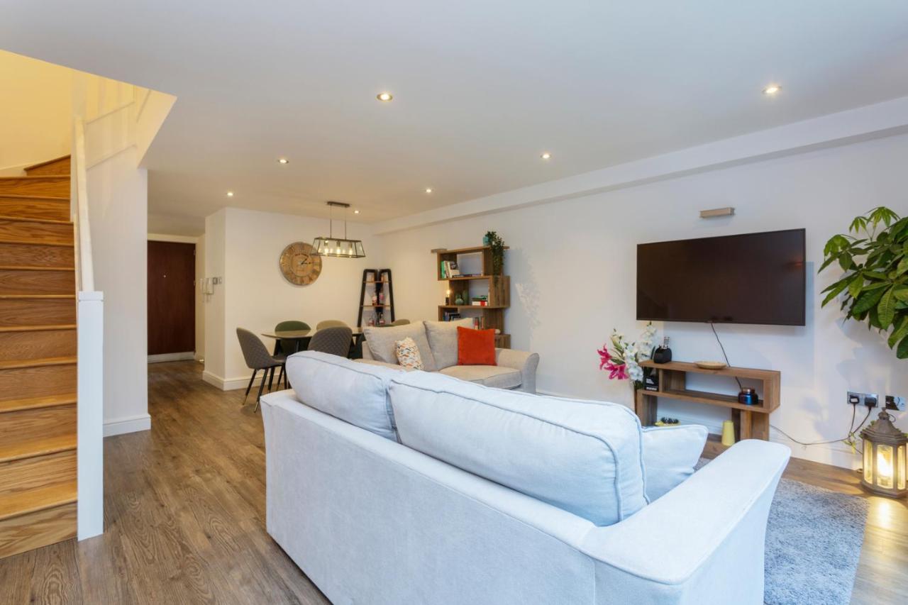 Park View Apartments Londen Buitenkant foto