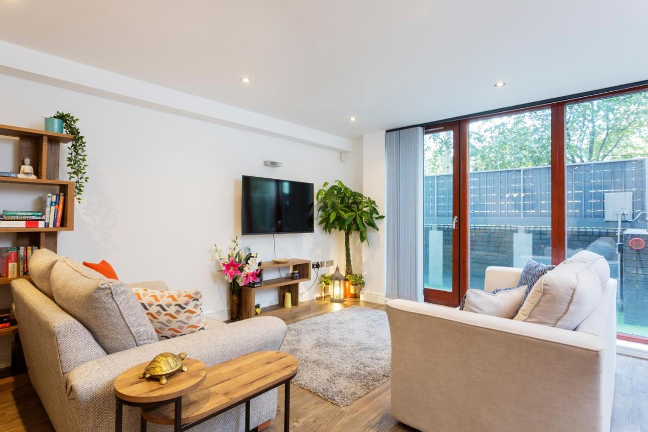 Park View Apartments Londen Buitenkant foto